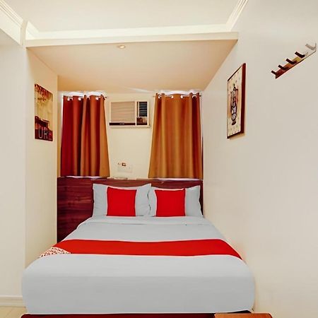 Super Oyo Capital O 232 Nest Nano Suites Fort Макати Экстерьер фото