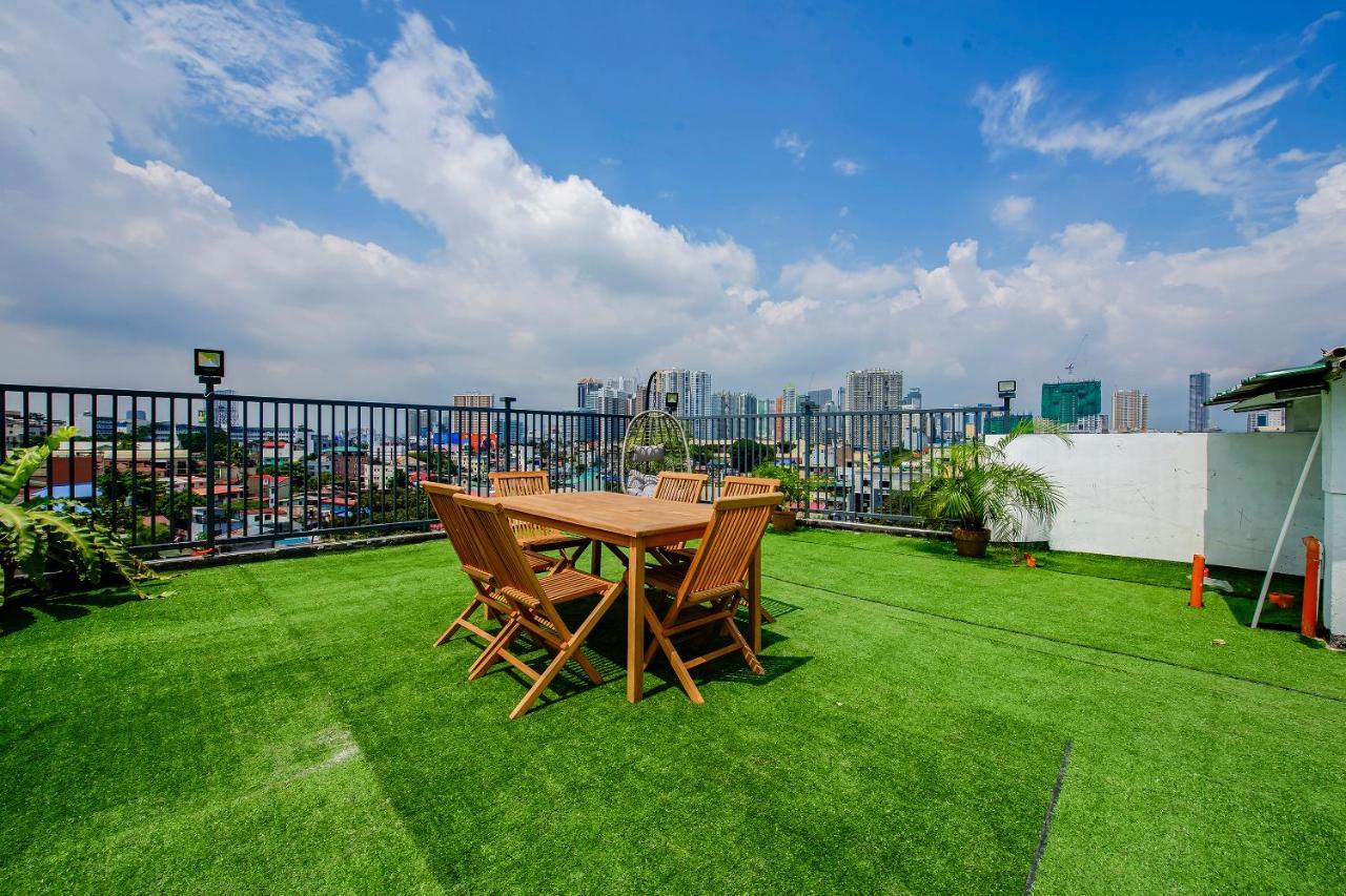 Super Oyo Capital O 232 Nest Nano Suites Fort Макати Экстерьер фото