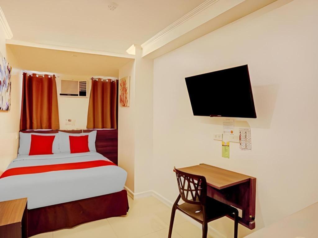 Super Oyo Capital O 232 Nest Nano Suites Fort Макати Экстерьер фото