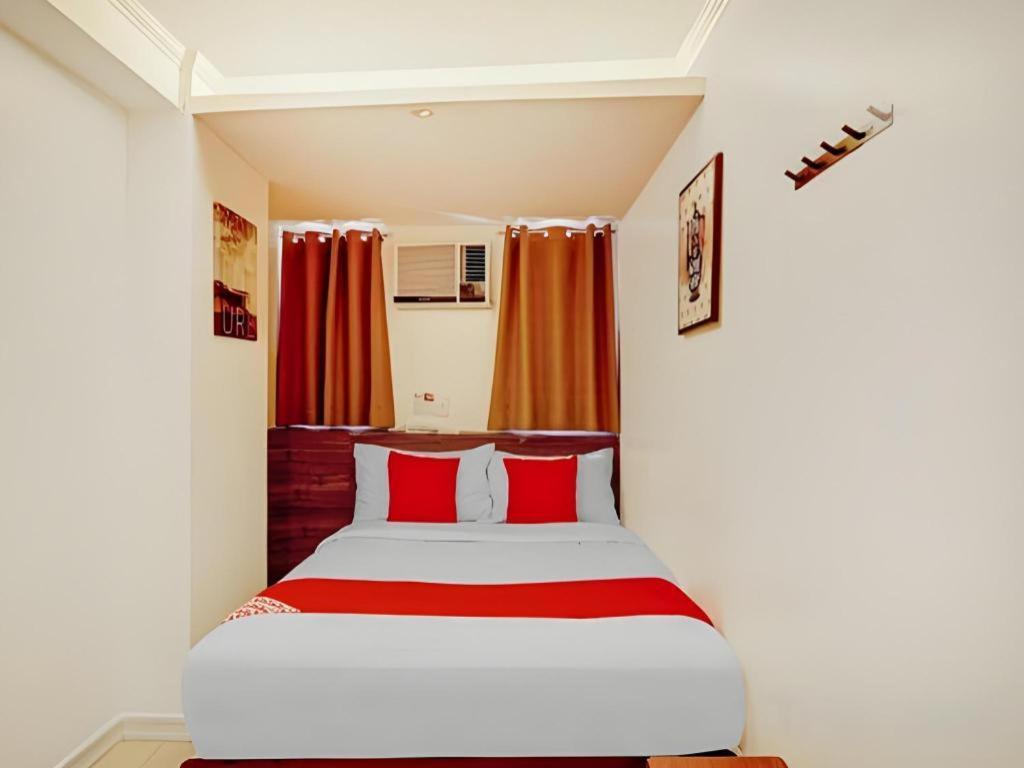 Super Oyo Capital O 232 Nest Nano Suites Fort Макати Экстерьер фото
