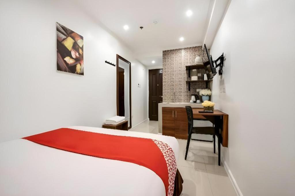 Super Oyo Capital O 232 Nest Nano Suites Fort Макати Экстерьер фото