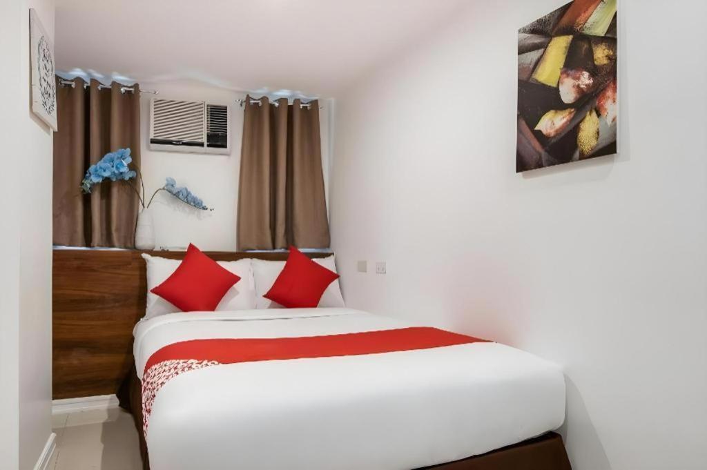 Super Oyo Capital O 232 Nest Nano Suites Fort Макати Экстерьер фото