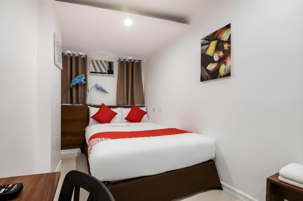 Super Oyo Capital O 232 Nest Nano Suites Fort Макати Экстерьер фото